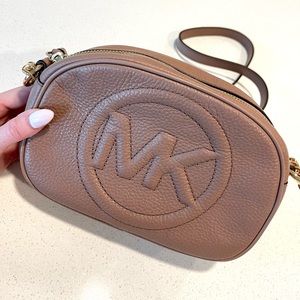 Michael Kors Crossbody Bag
